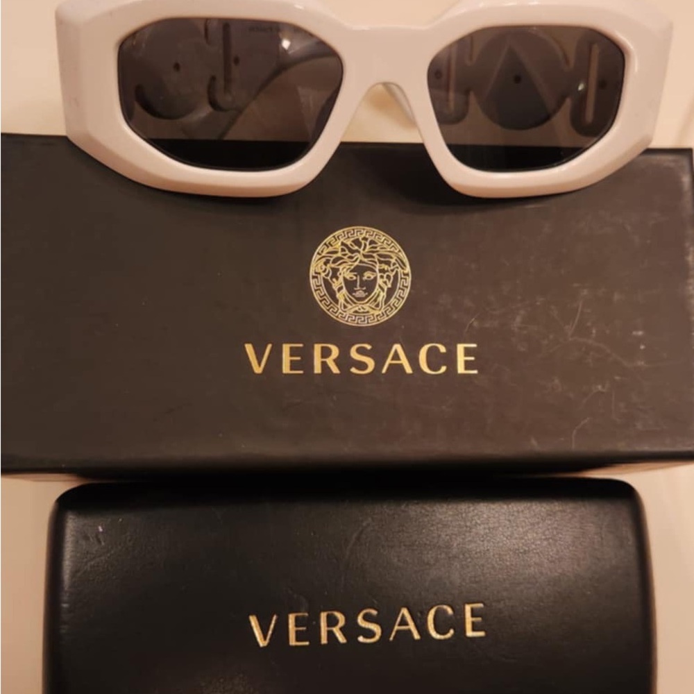 Versace White Sunglasses - Picture 4 of 7